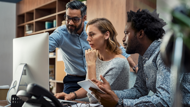 Team working in a co-managed IT services agreement